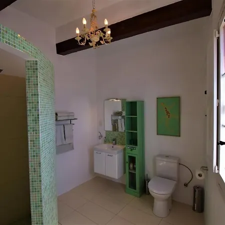 Stylish And Characterful Townhouse - Views A C 別荘