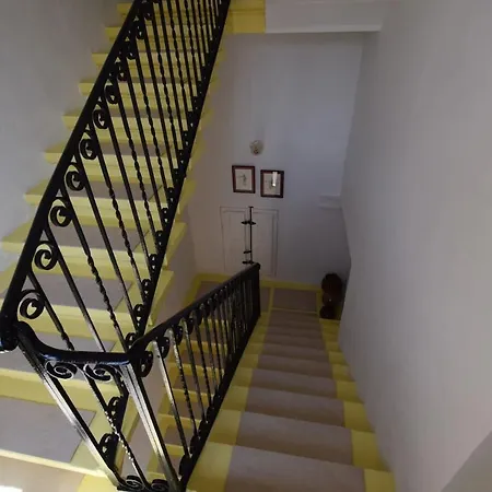 Stylish And Characterful Townhouse - Views A C Semesterbostad *